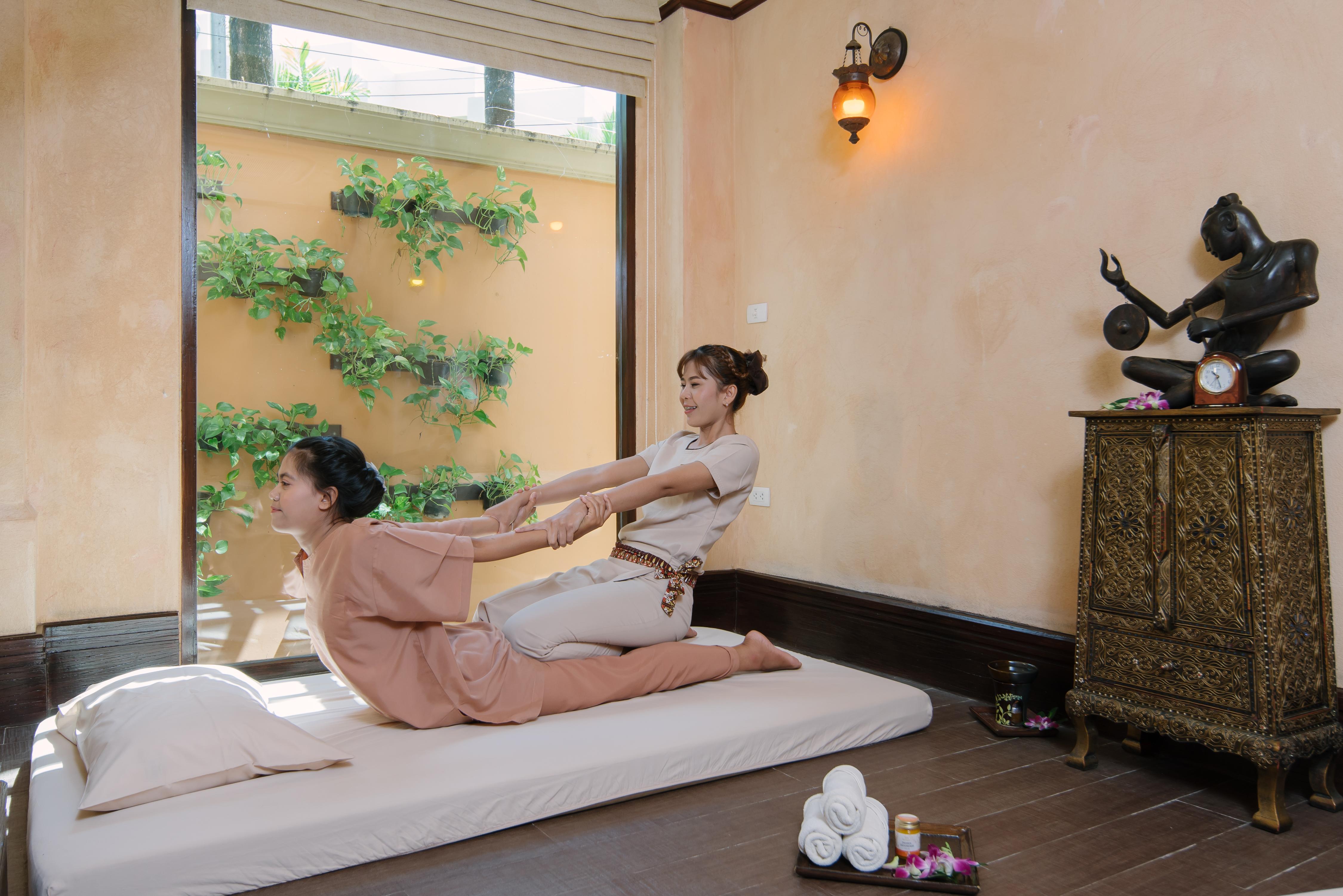 Burasari Phuket Resort & Spa Ngoại thất bức ảnh