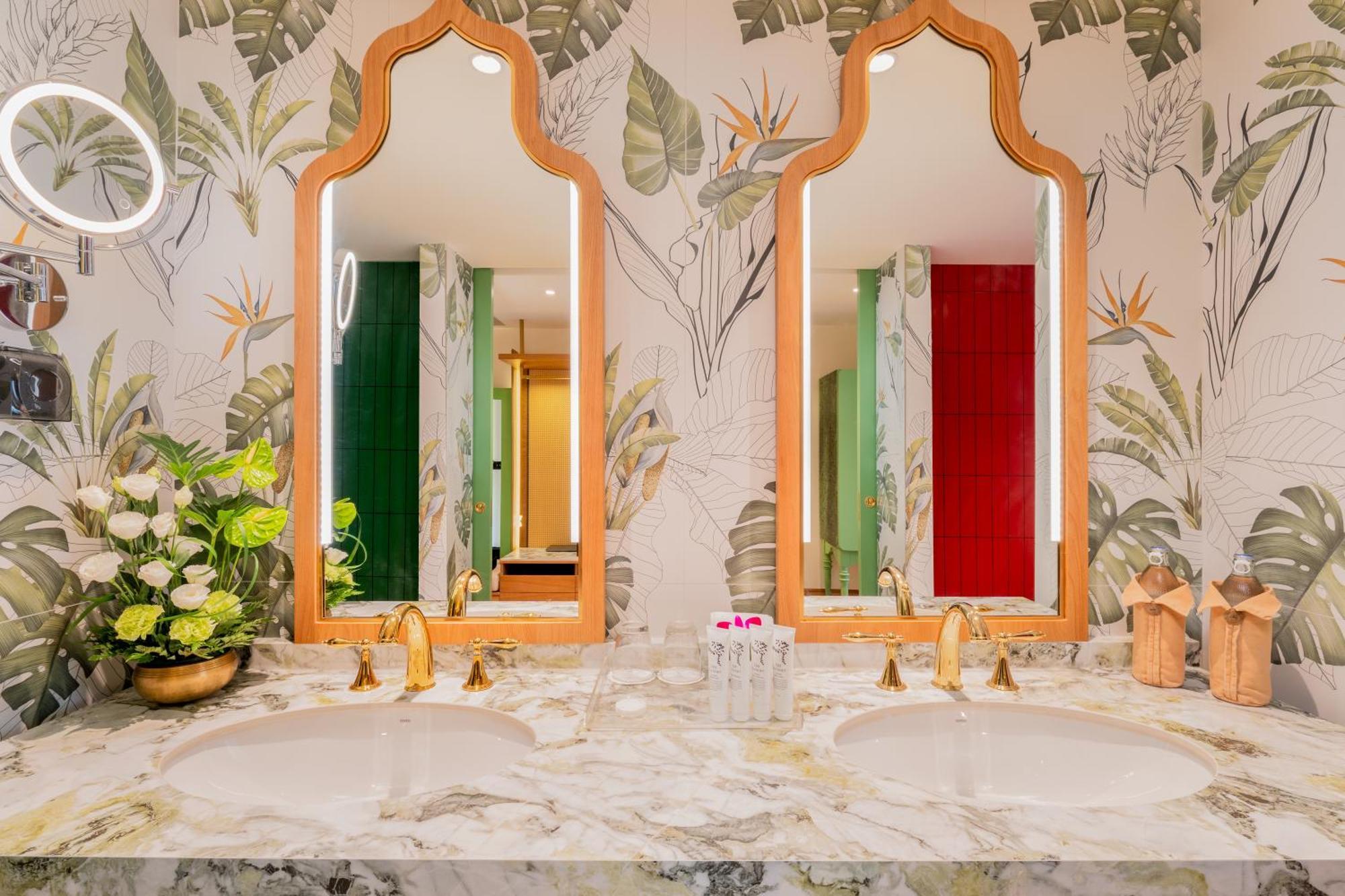Burasari Phuket Resort & Spa Ngoại thất bức ảnh