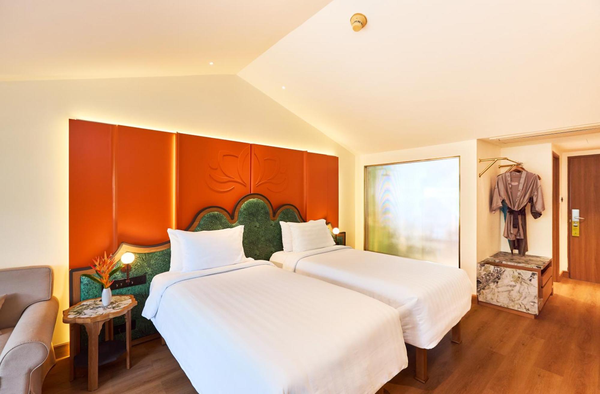 Burasari Phuket Resort & Spa Ngoại thất bức ảnh